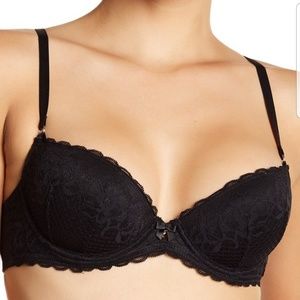 NWOT Betsey Johnson Balconette Bra 30DD